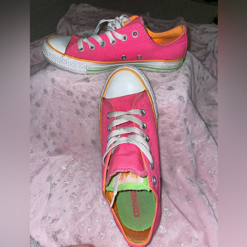 Vintage Converse low tops neon tricolor double tongue from 2007.